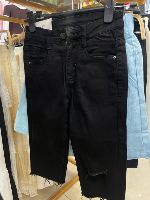 Casual Ladies Quater Jeans Pants